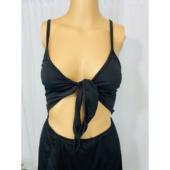 Boutique Beach Romper With Tulle Skirt L - Picture 2 of 6